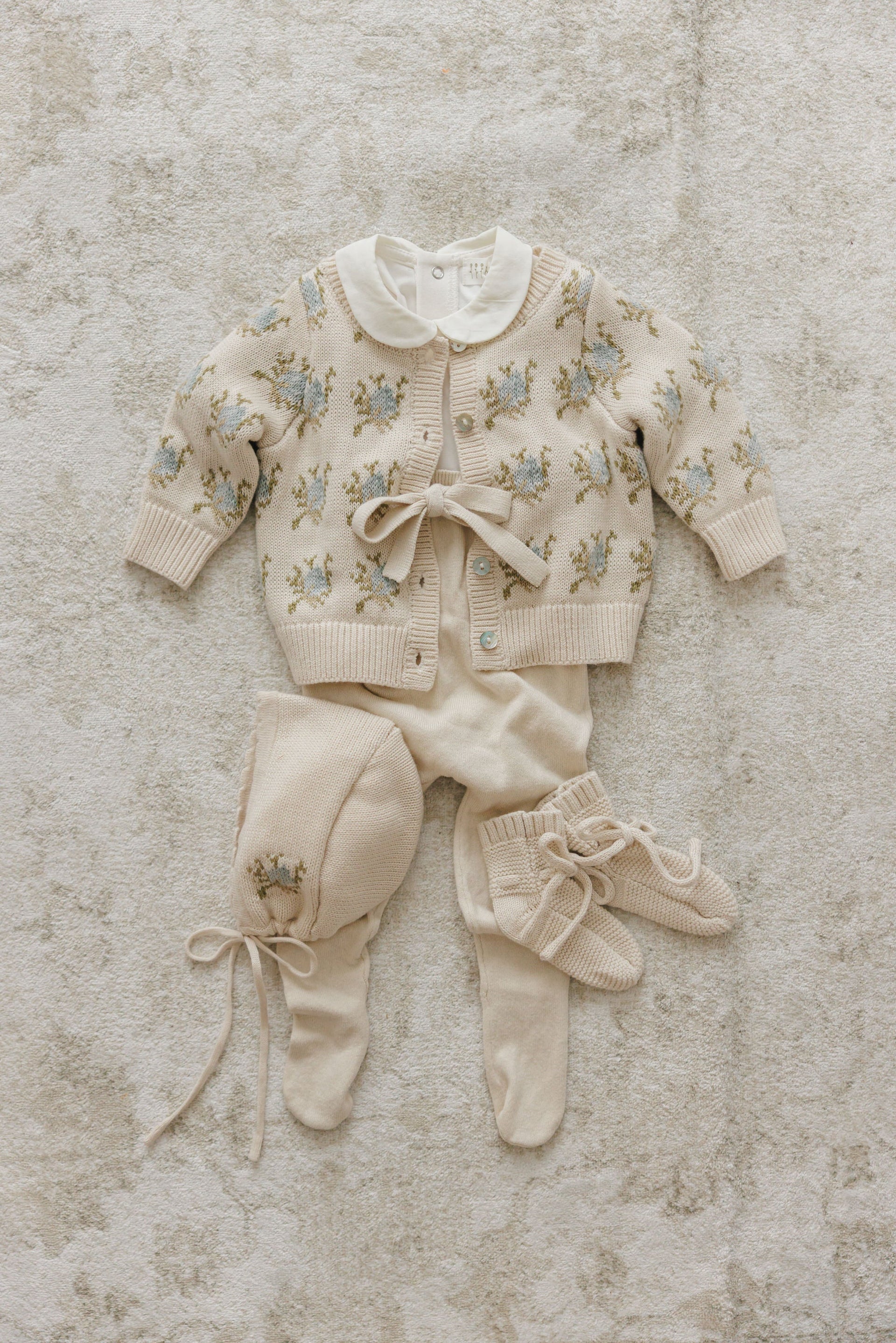 Floral Intarsia Set