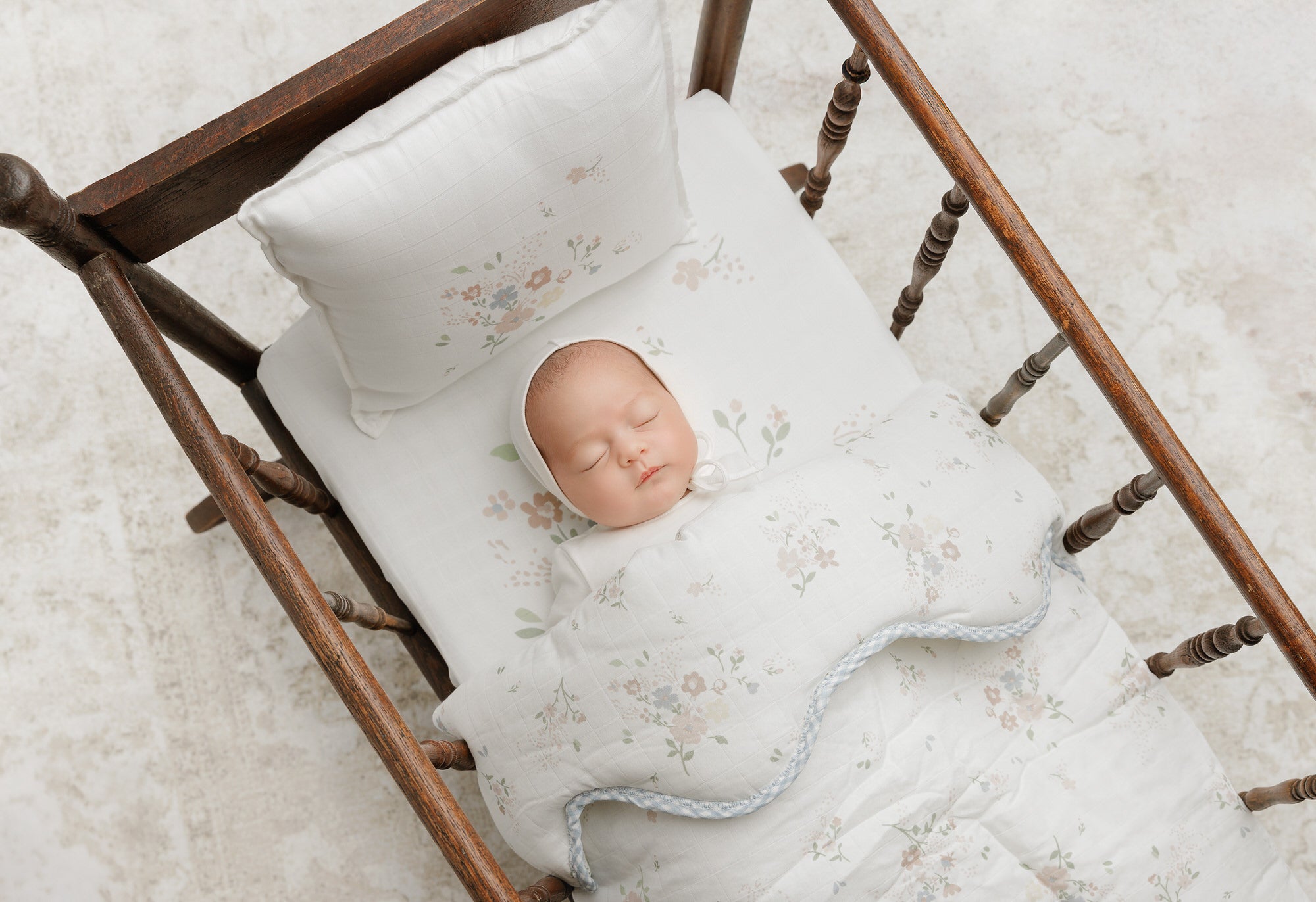 Floral Bamboo Filled Blanket + Pillow - Blue