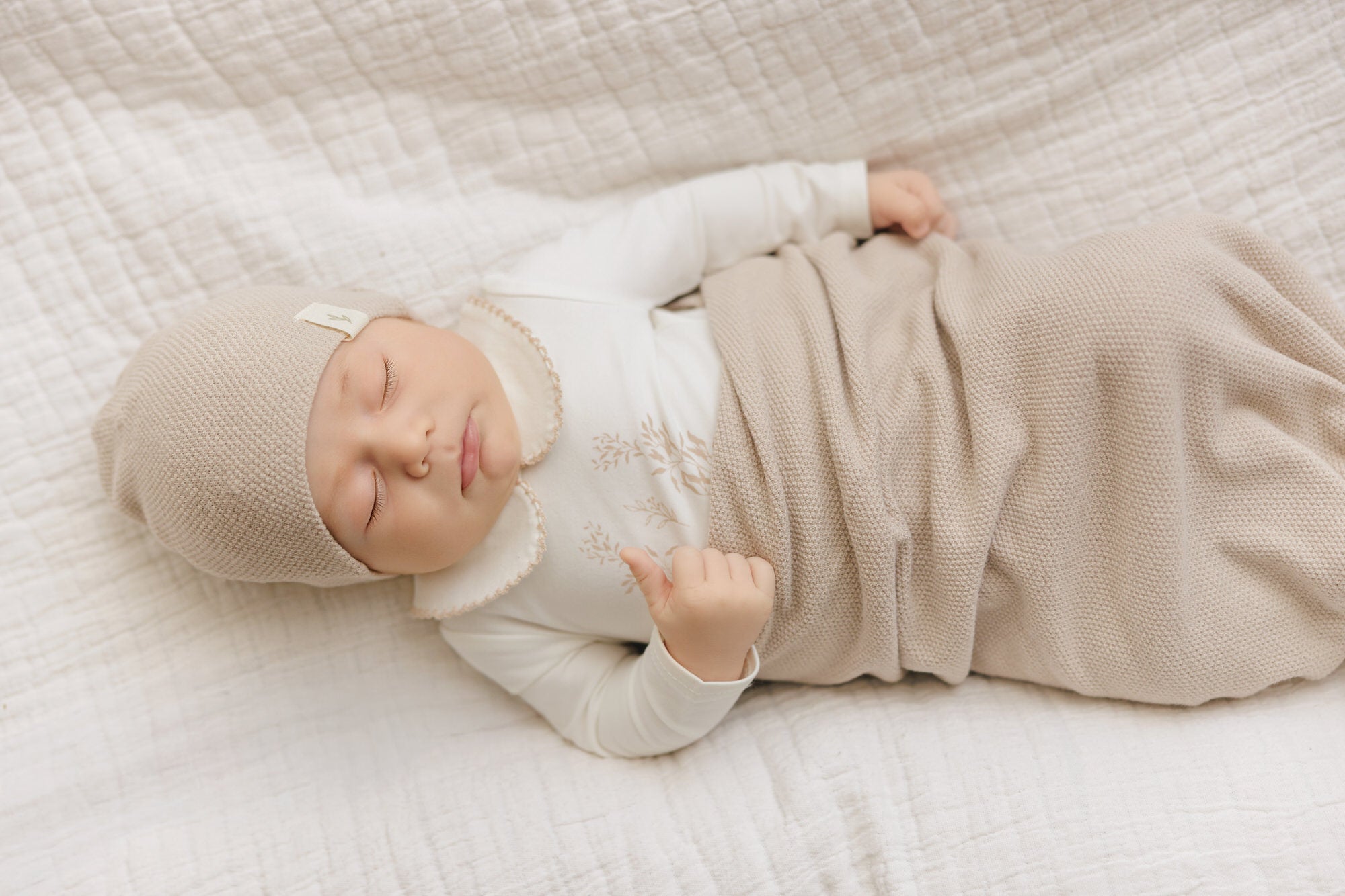 Knit Swaddle + Beanie Set - Taupe