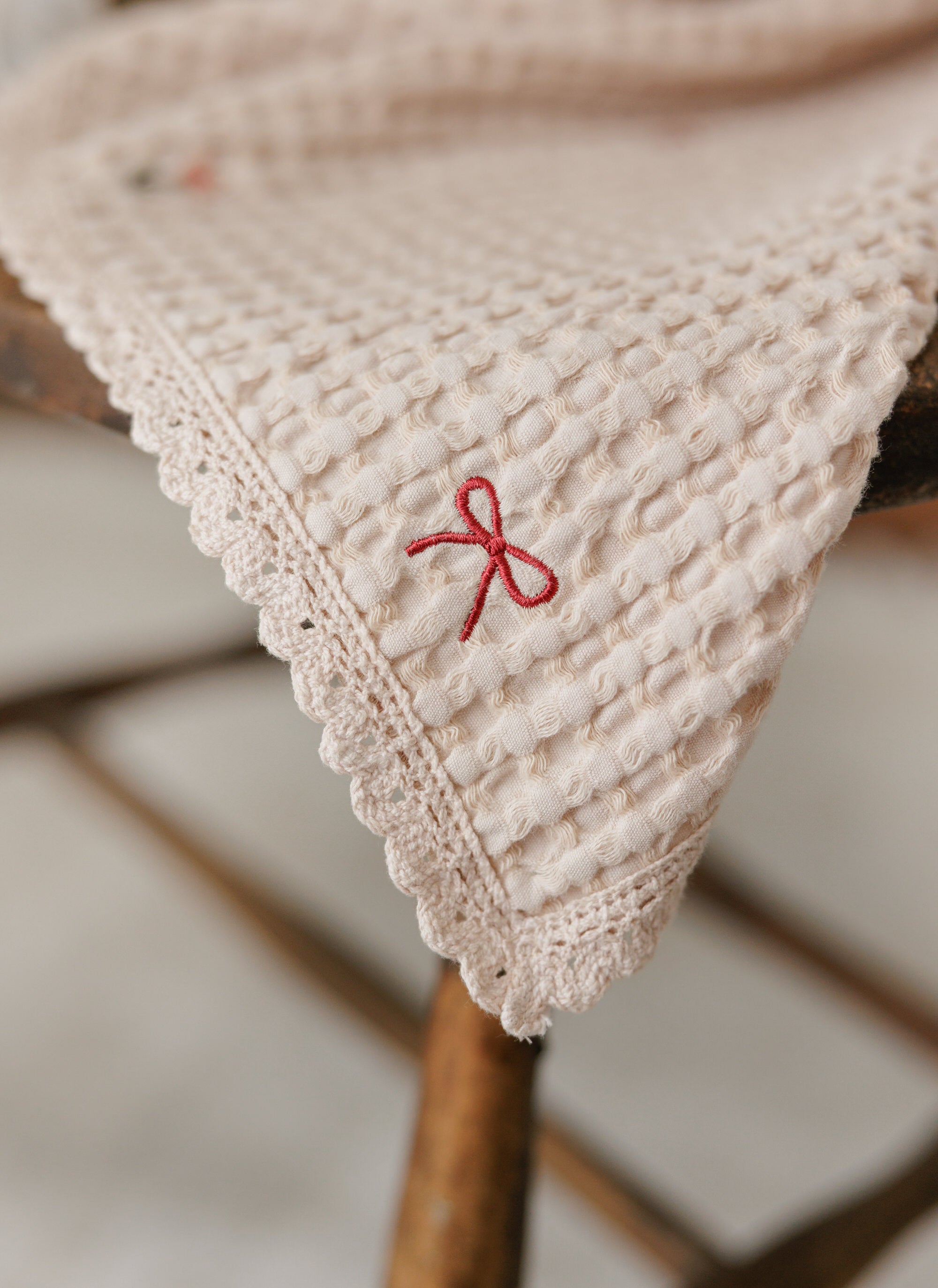 TulipsnBows Embroidered Waffle Blanket - Rose