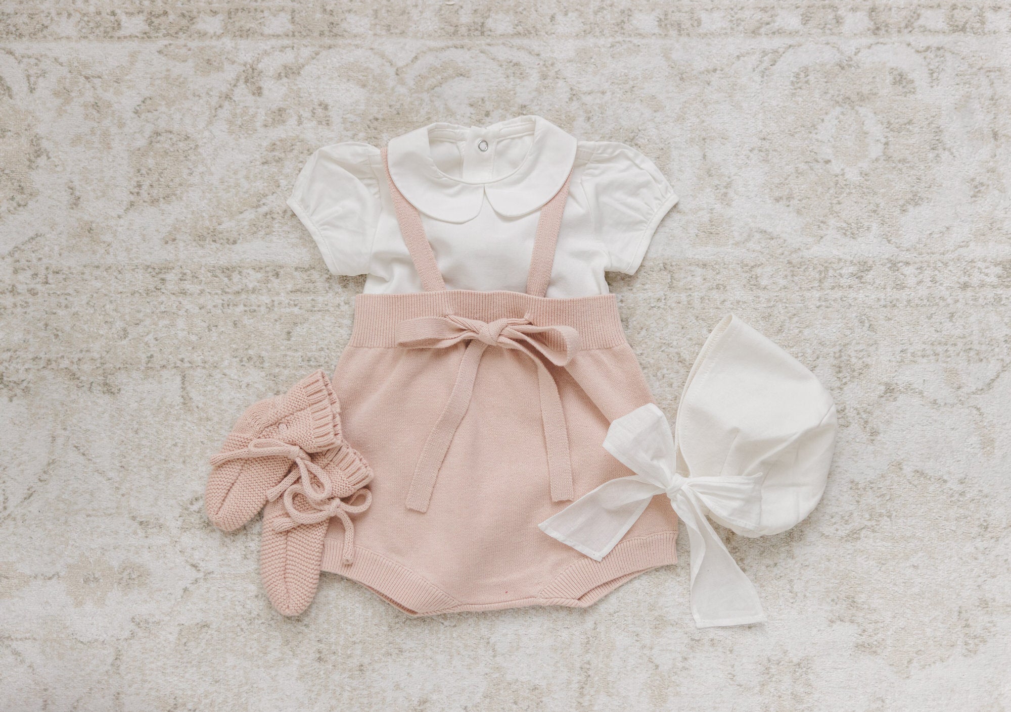 Bonnet with Cottons String - Cream