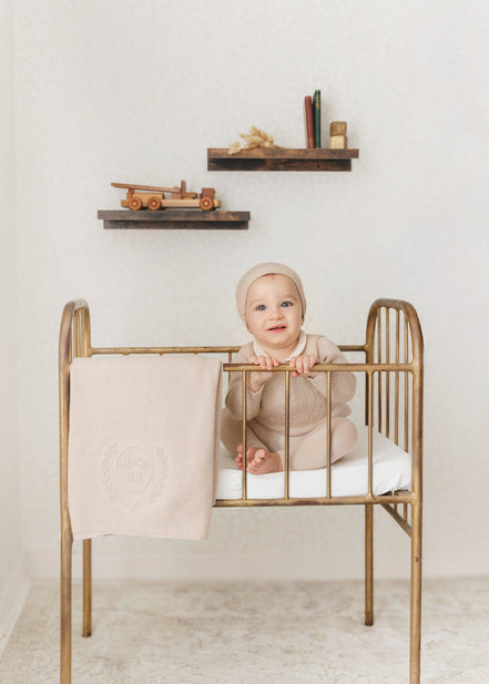 Peluche Embossed Knit Blanket - Taupe
