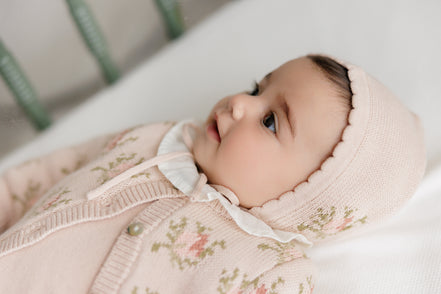 Floral Intarsia Knit Bonnet - Rose