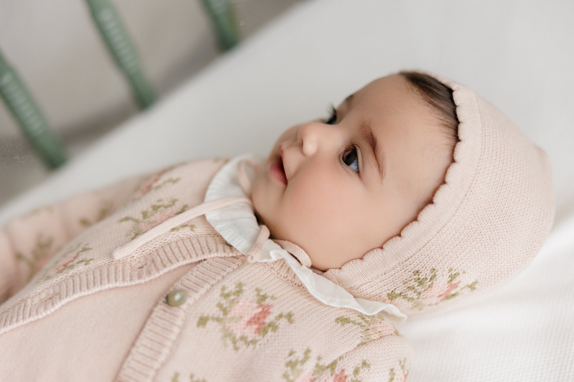 Floral Intarsia Knit Bonnet - Rose