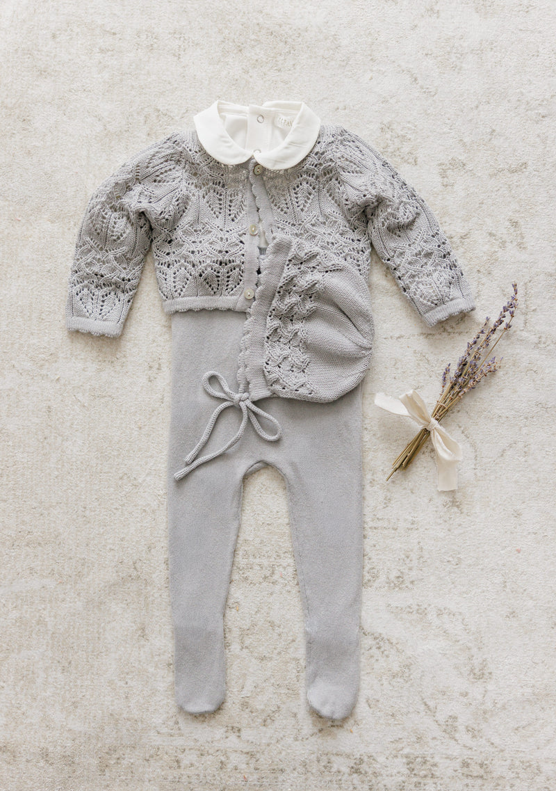 <p>Eyelet Knit</p>