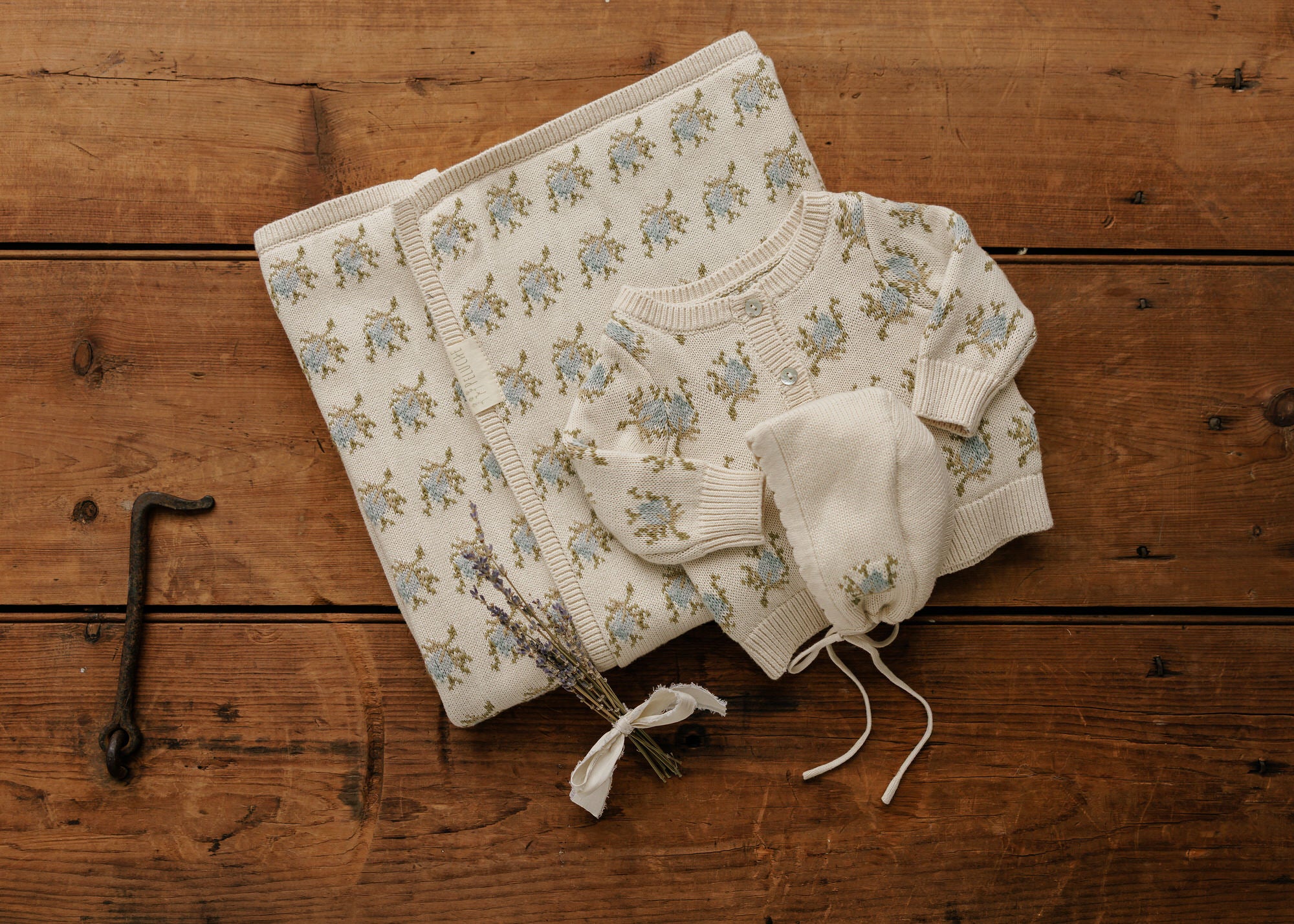 Floral Intarsia Knit Cardigan - Powder