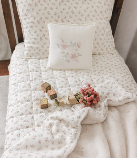 Blossom Fur Blanket - Rose