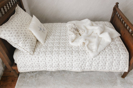 Blossom Toddler Blanket + Square Pillow - Powder